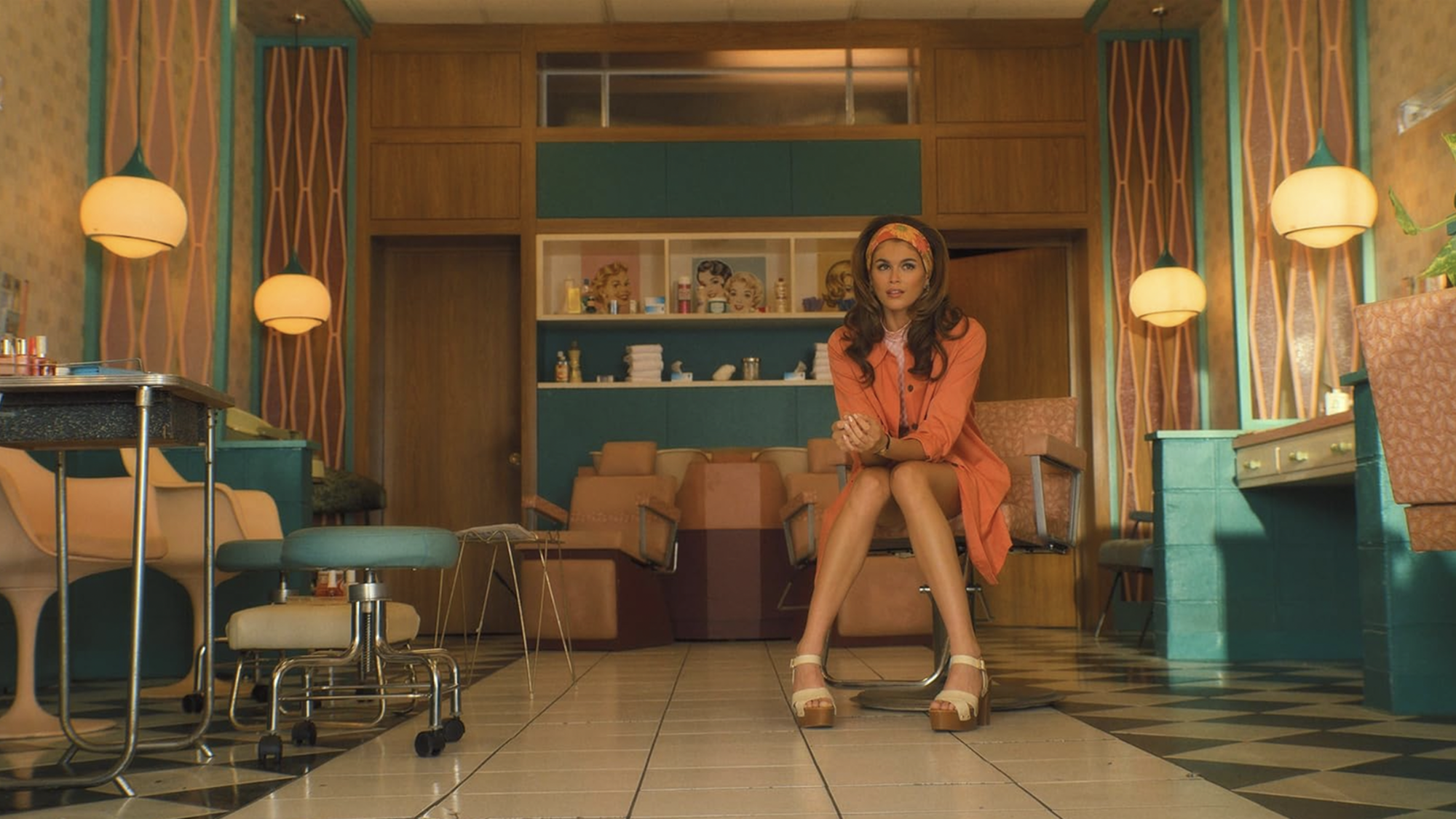 9150 reviews Palm Royale 1709155409