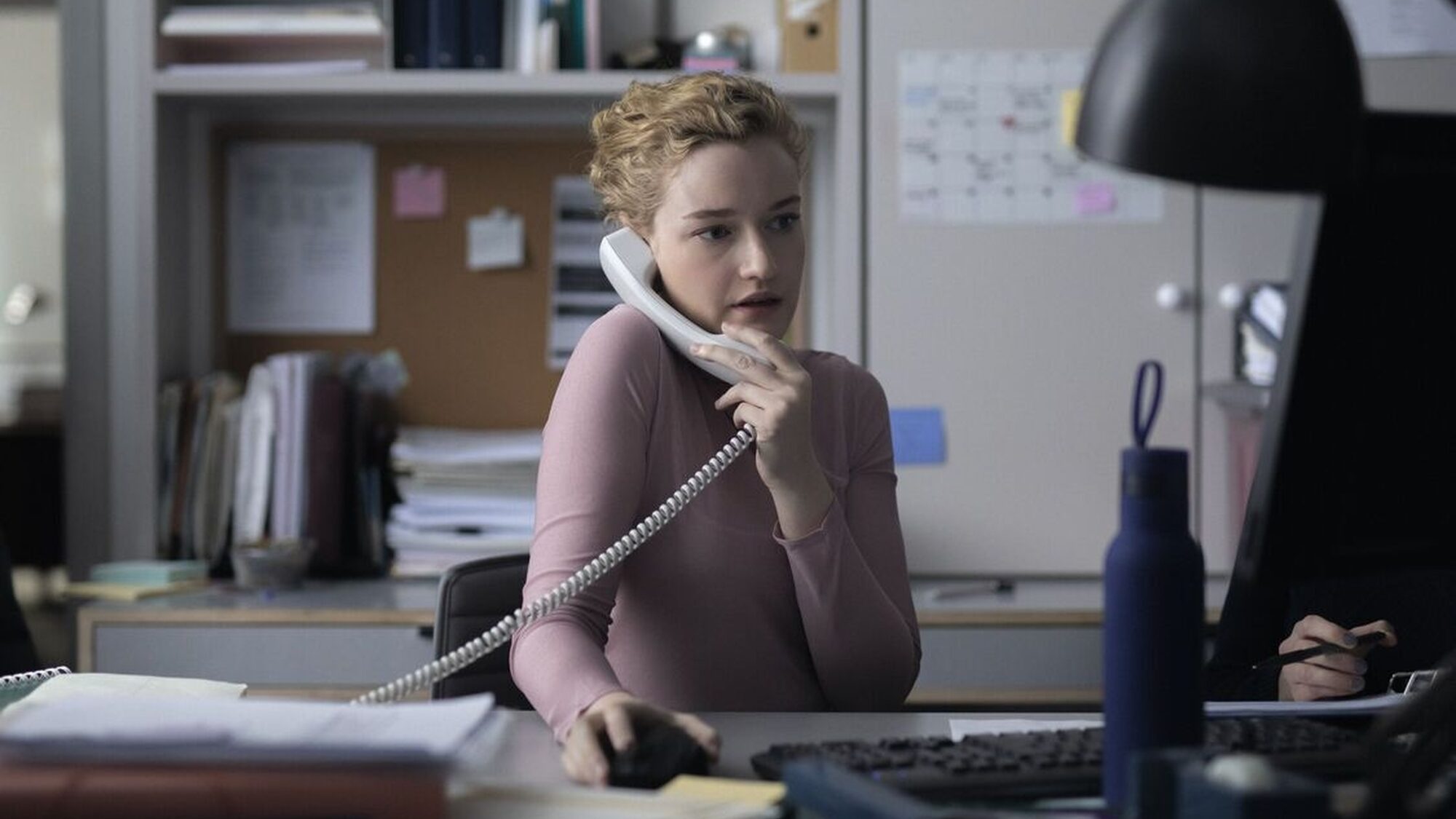 979 reviews The Assistant st 6 jpg sd low 1605777619