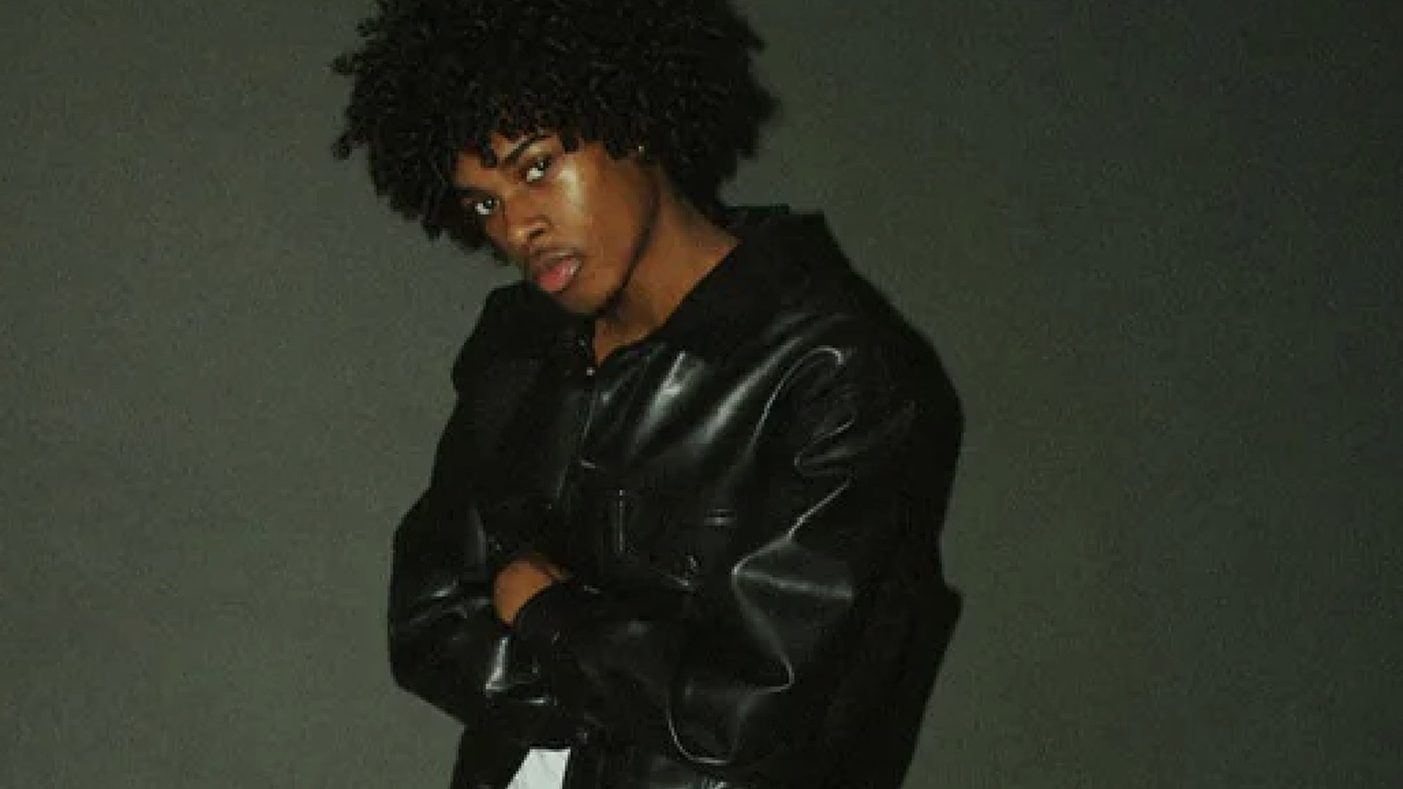 Rapper JAH Vincent op Vrijdag