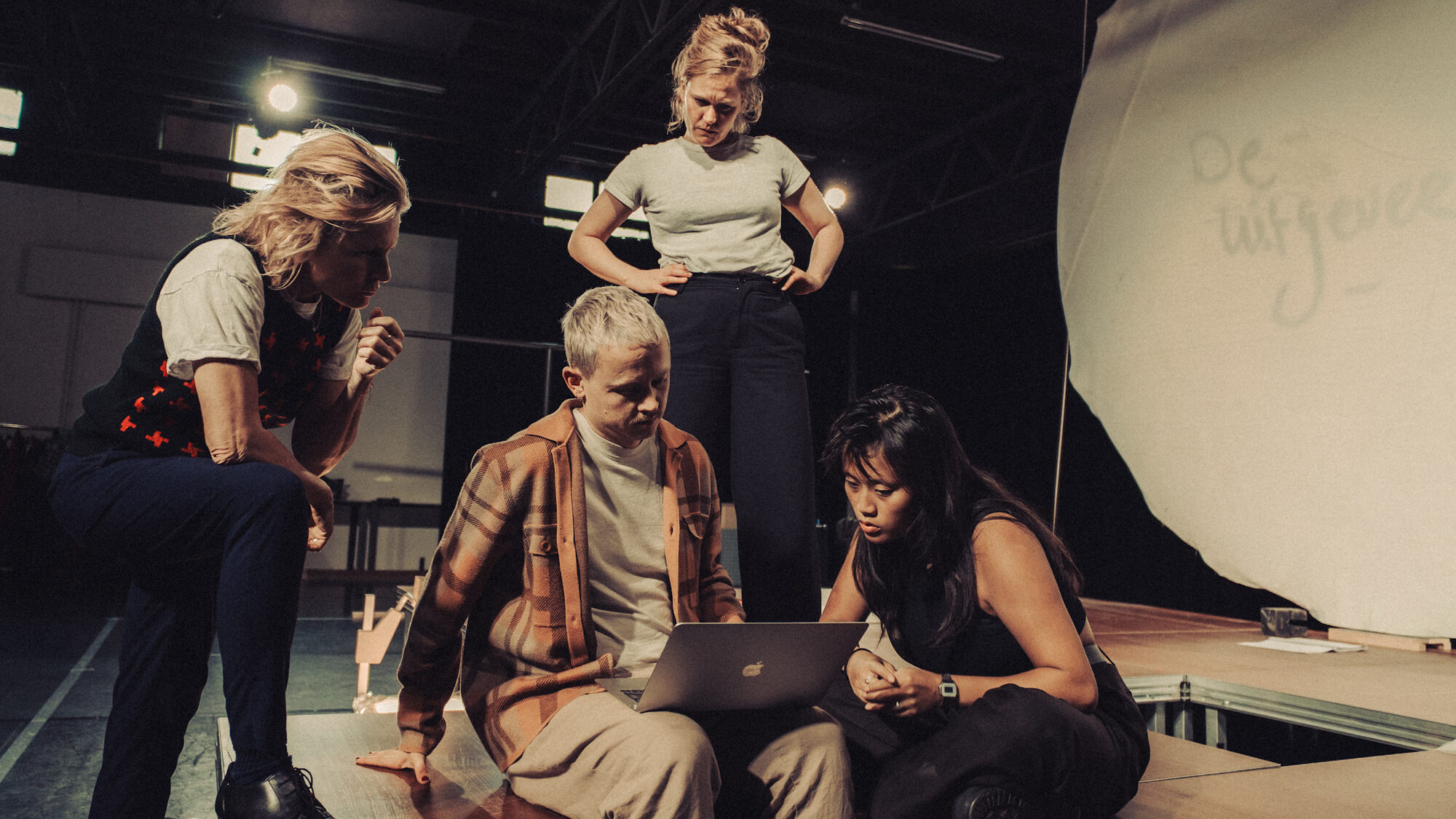 Toneelschuur Koen Verheijden Jongensuren rehearsal Gergely Ofner 21102024 web 36