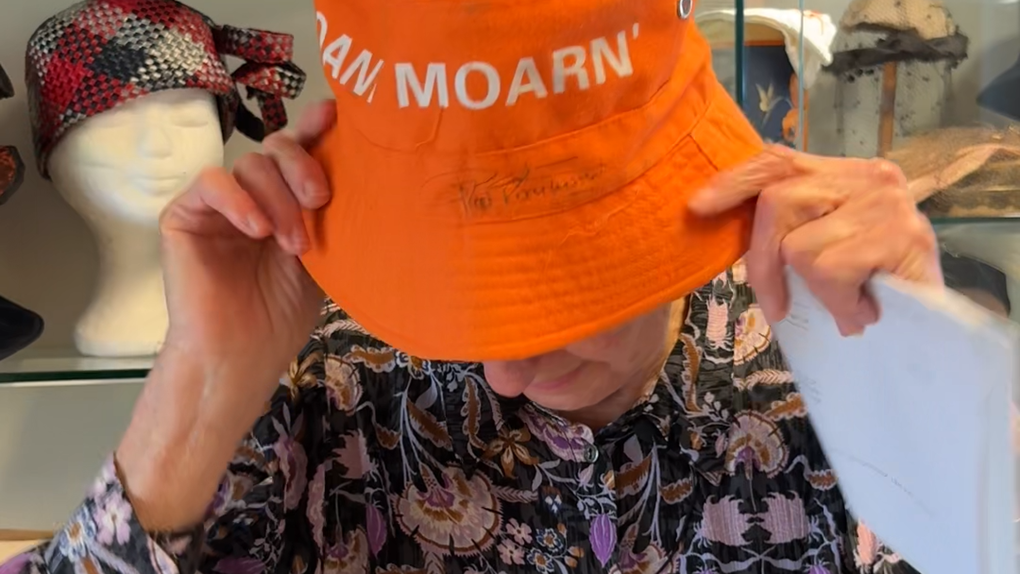 Versie 1 00 01 37 03 Still001