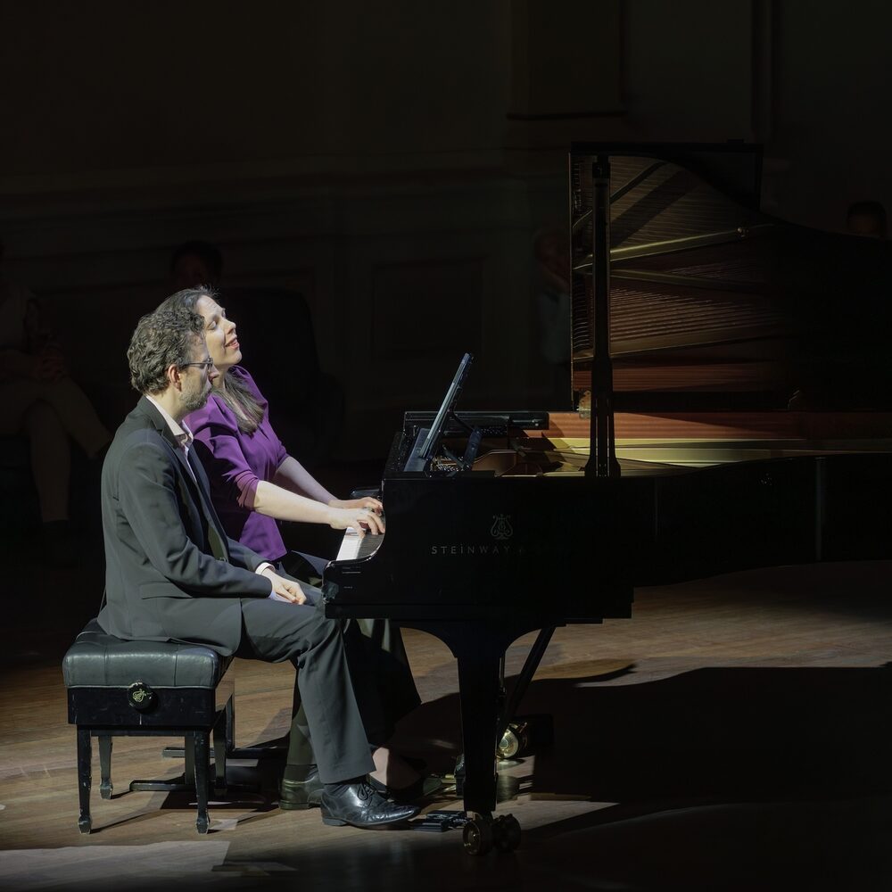 Daria van den Bercken en Peter Friis Johansson robvandamfoto nl