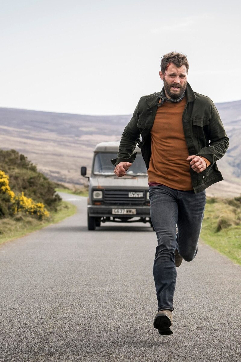 10503 reviews the tourist 2 1714115396