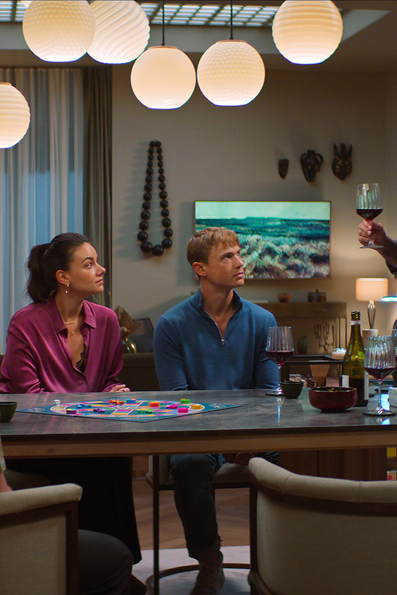 11922 reviews Spieleabend Netflix 005 jpg Spieleabend Netflix 005 1720774897