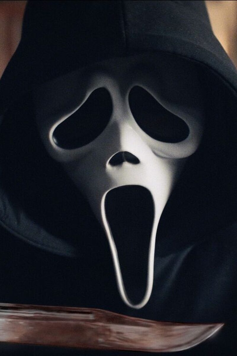 1284 reviews Scream st 1 jpg sd low Copyright 2021 Paramount Pictures All Rights Reserved 1640701136