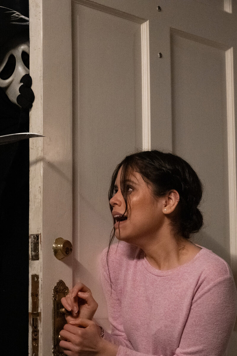 1298 reviews Scream st 5 jpg sd high Copyright 2021 Paramount Pictures All Rights Reserved C 1643904655