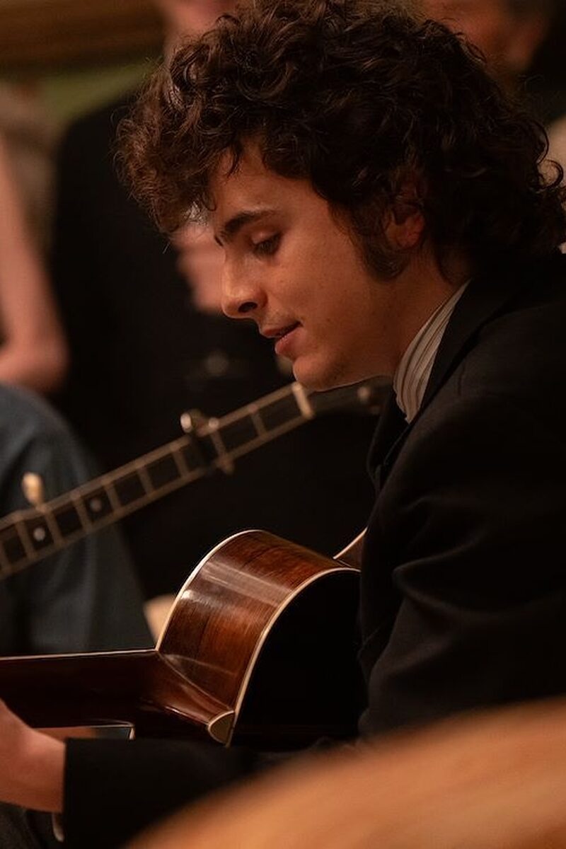 16377 reviews A Complete Unknown st 2 jpg sd low 2024 Searchlight Pictures All Rights Reserved 1740060652