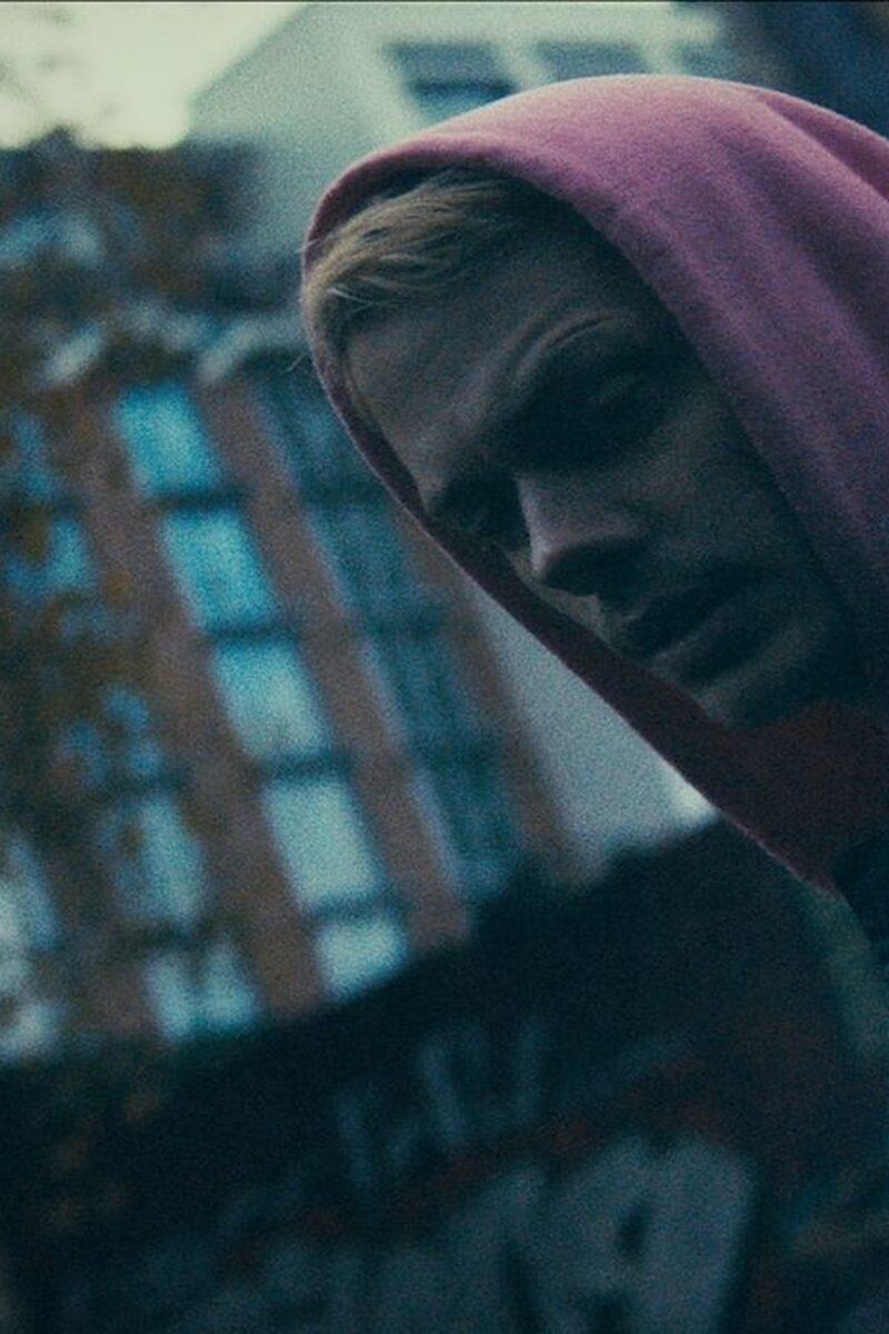 17301 reviews Locked st 1 jpg sd low 1745577479