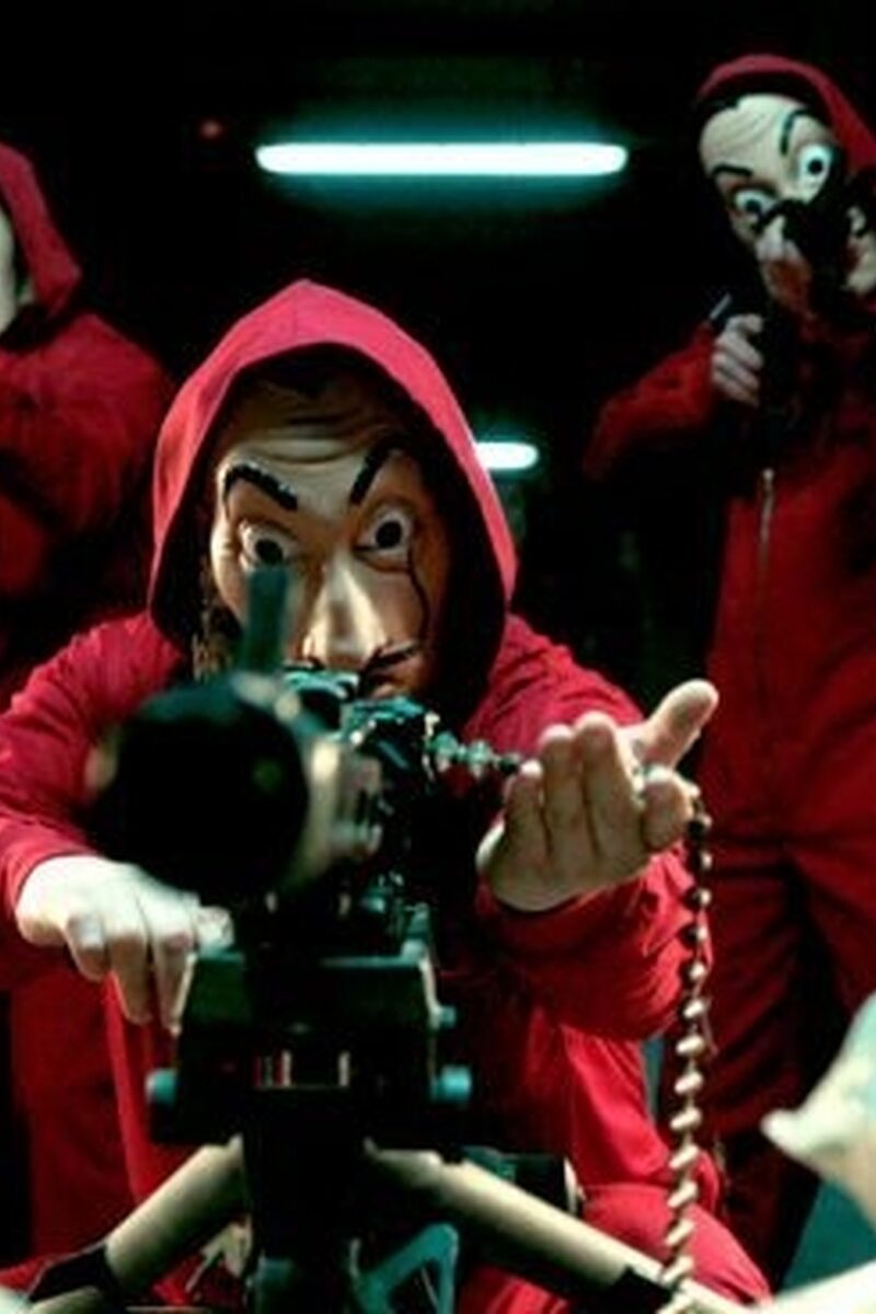 414 reviews la casa de papel la nueva serie de ladrones de antena 3 2 655x368 1515577682