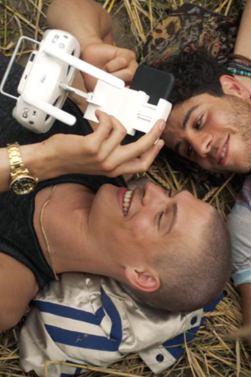 425 reviews Gewoon Vrienden 1534320726