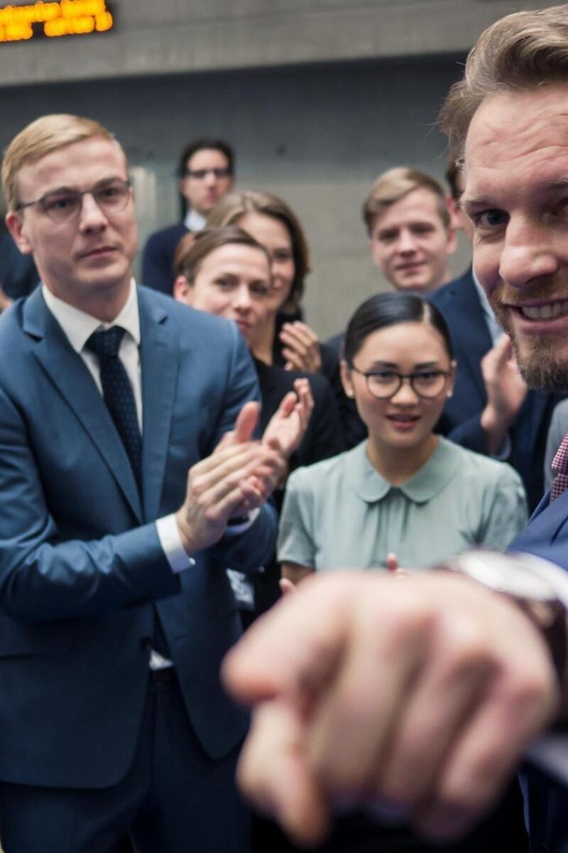 441 reviews Bad Banks2 1521472806