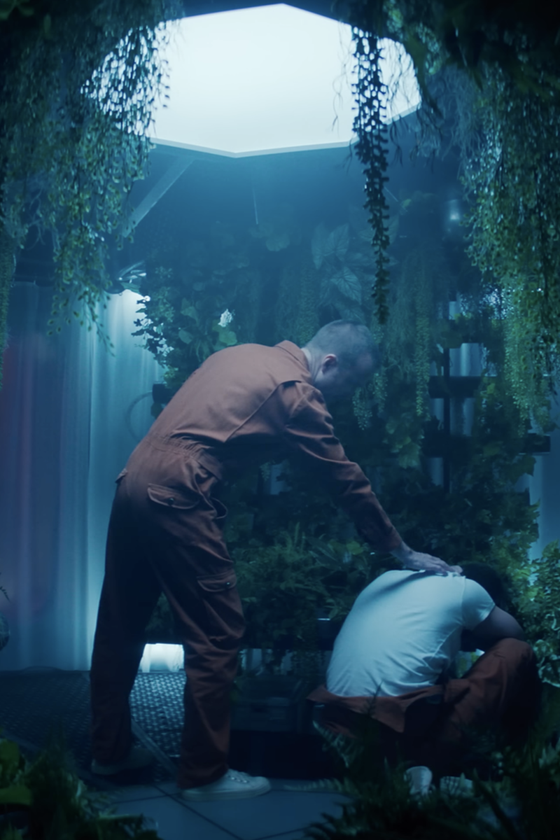 4829 reviews Black Mirror 6 1685572596