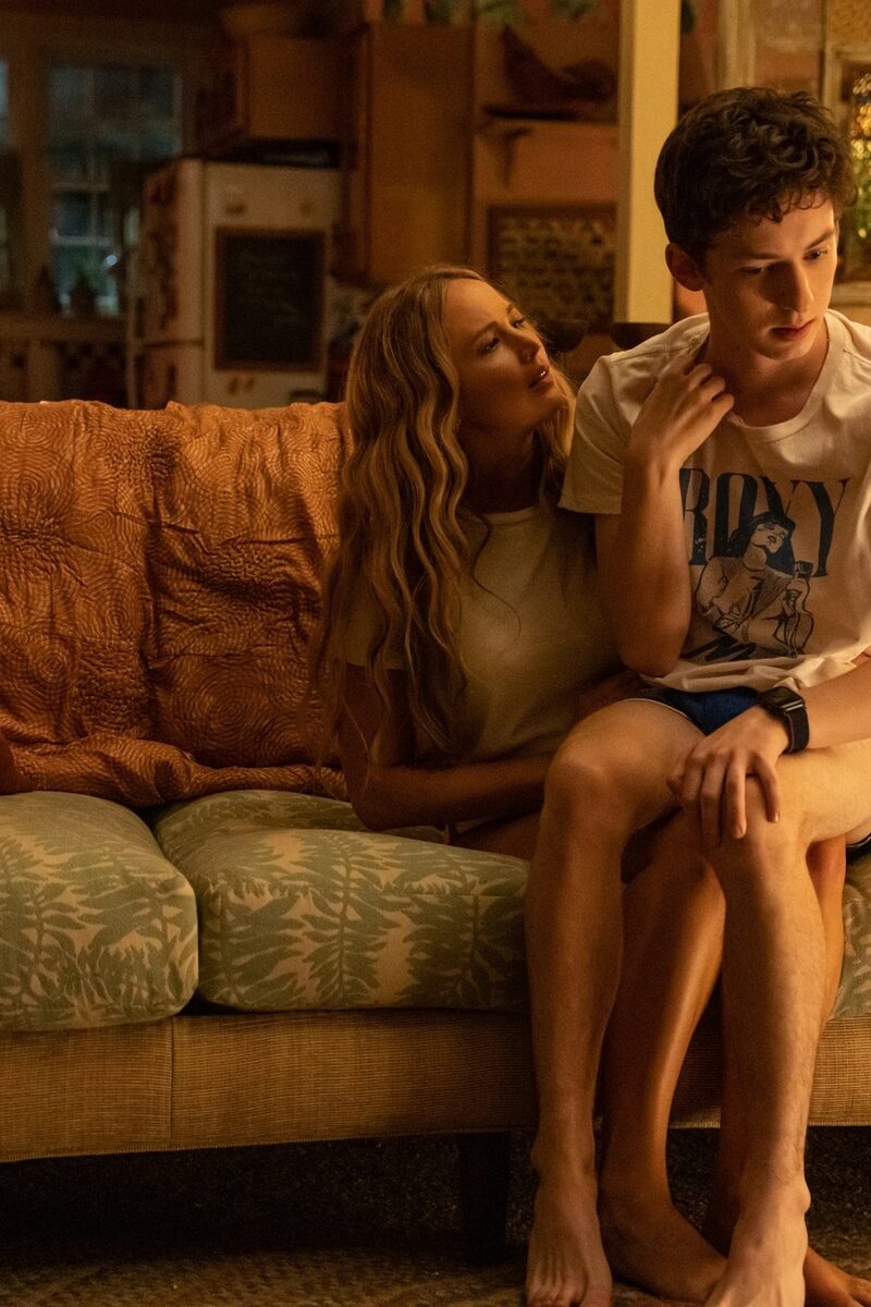 5026 reviews no hard feelings 1 1687372300