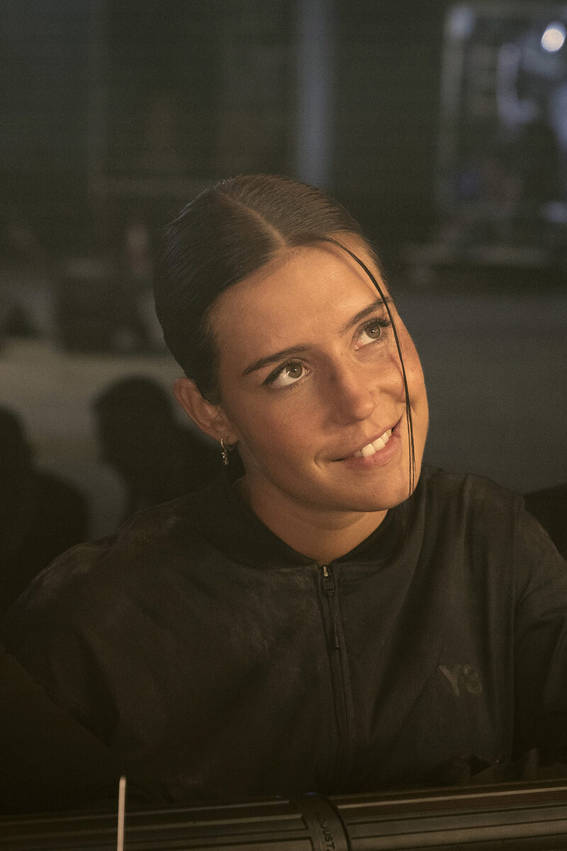 6774 reviews voleuses wingwomen b 1698827154