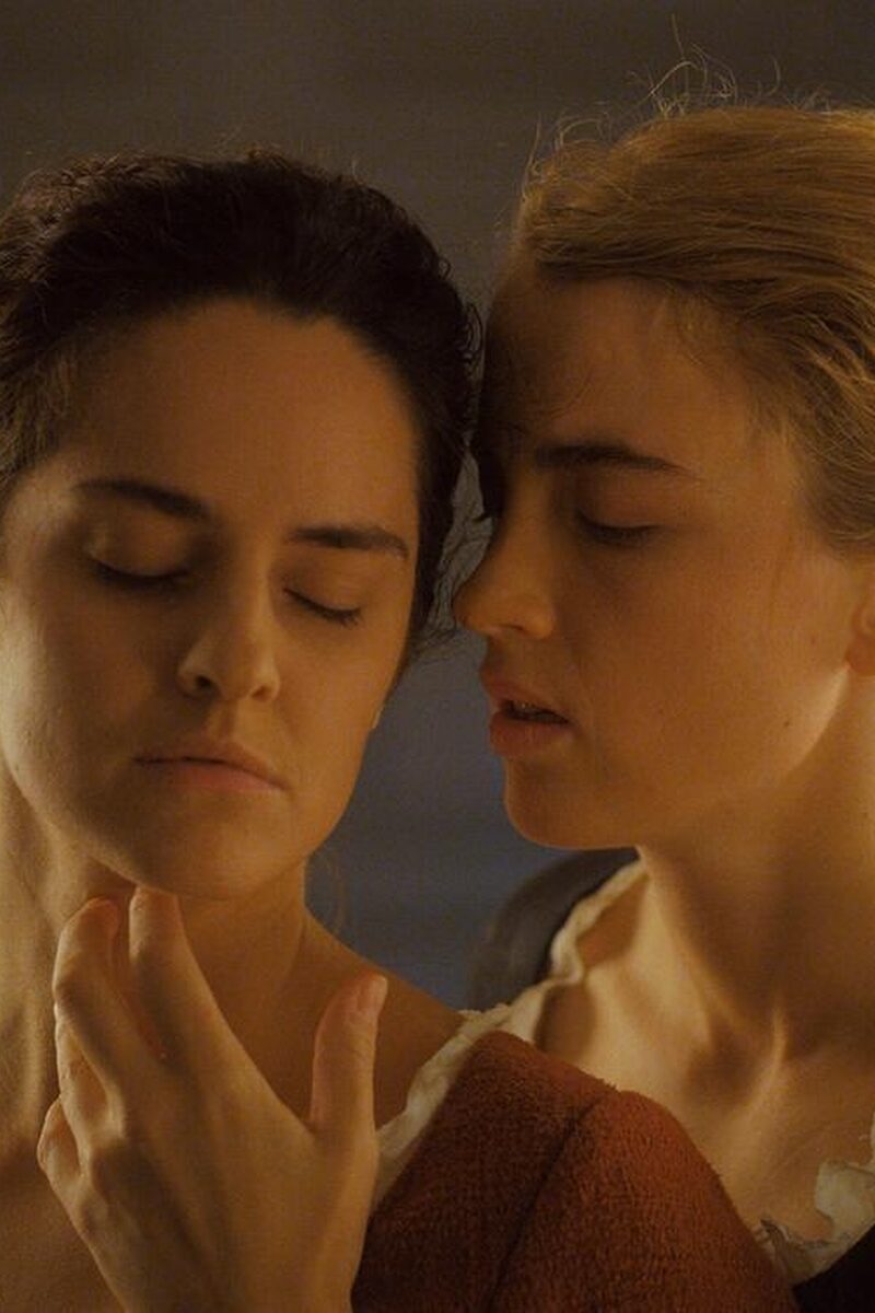 747 reviews Portrait de la jeune fille en feu st 2 jpg sd low 1571319801