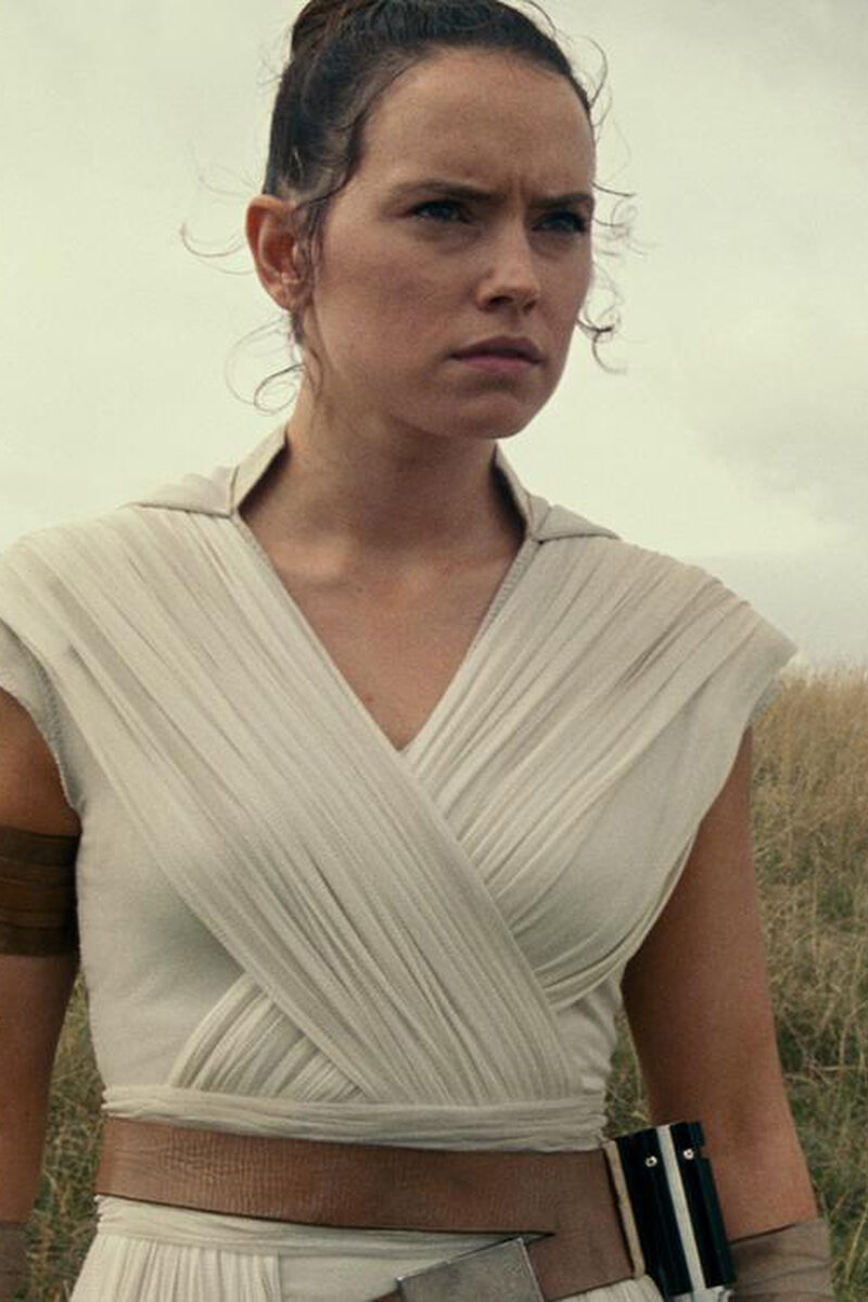 749 reviews Star Wars The Rise of Skywalker B st 8 jpg sd low Copyright 2019 ILM and Lucasfilm Ltd All Rights Reserved 1571738225