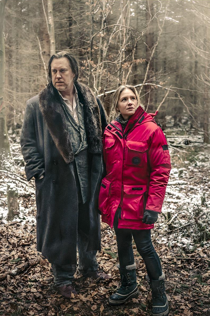 756 reviews Der Pass 1572961340