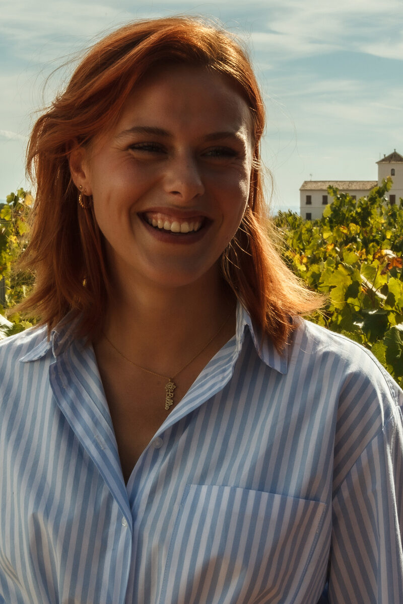 9348 reviews Buenas Chicas st 1 jpg sd high Photo by Ties Versteegh 1709733485