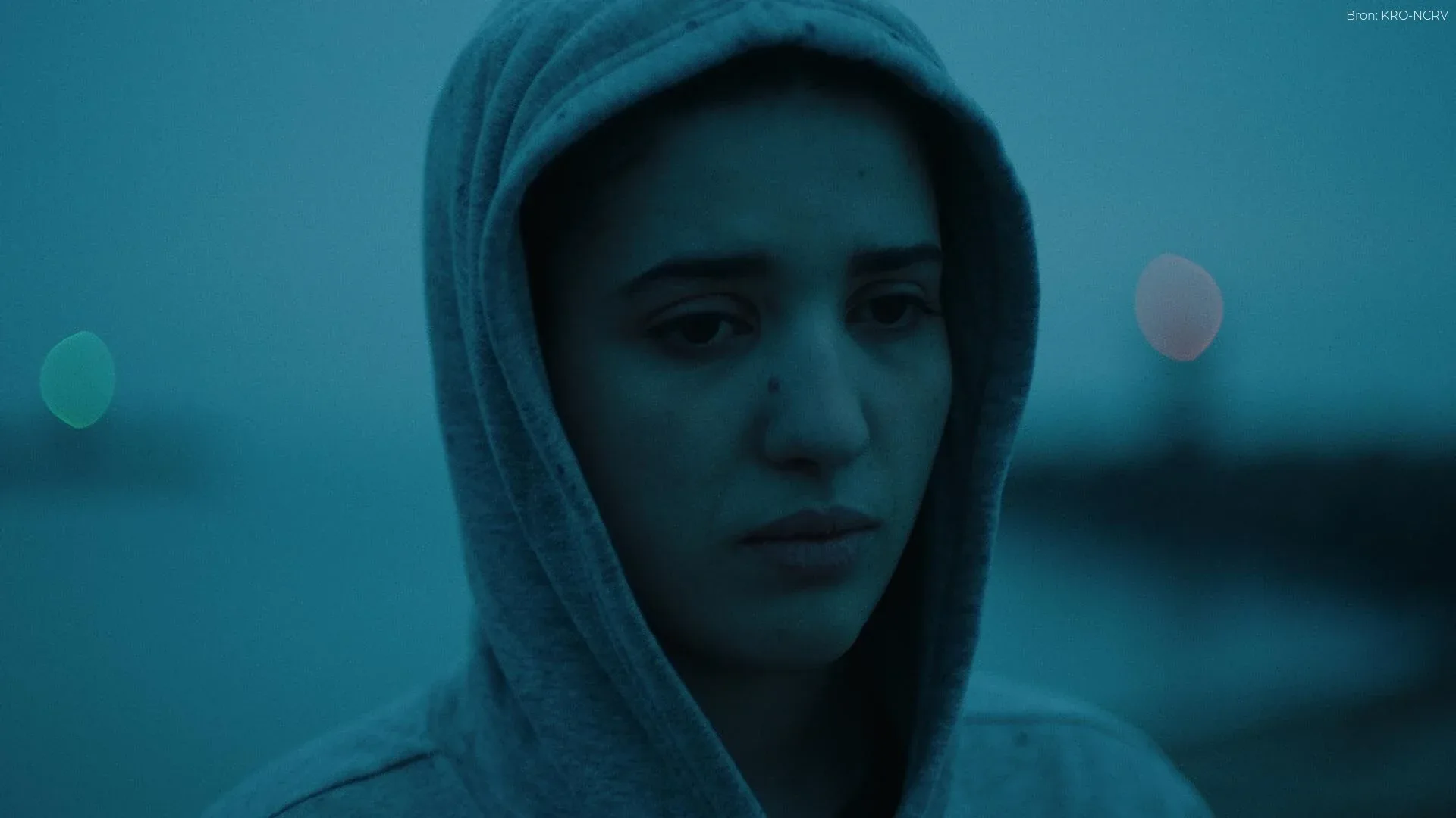 Achmed akkabi maakt dramaserie sihame voor npo over exposing en shaming