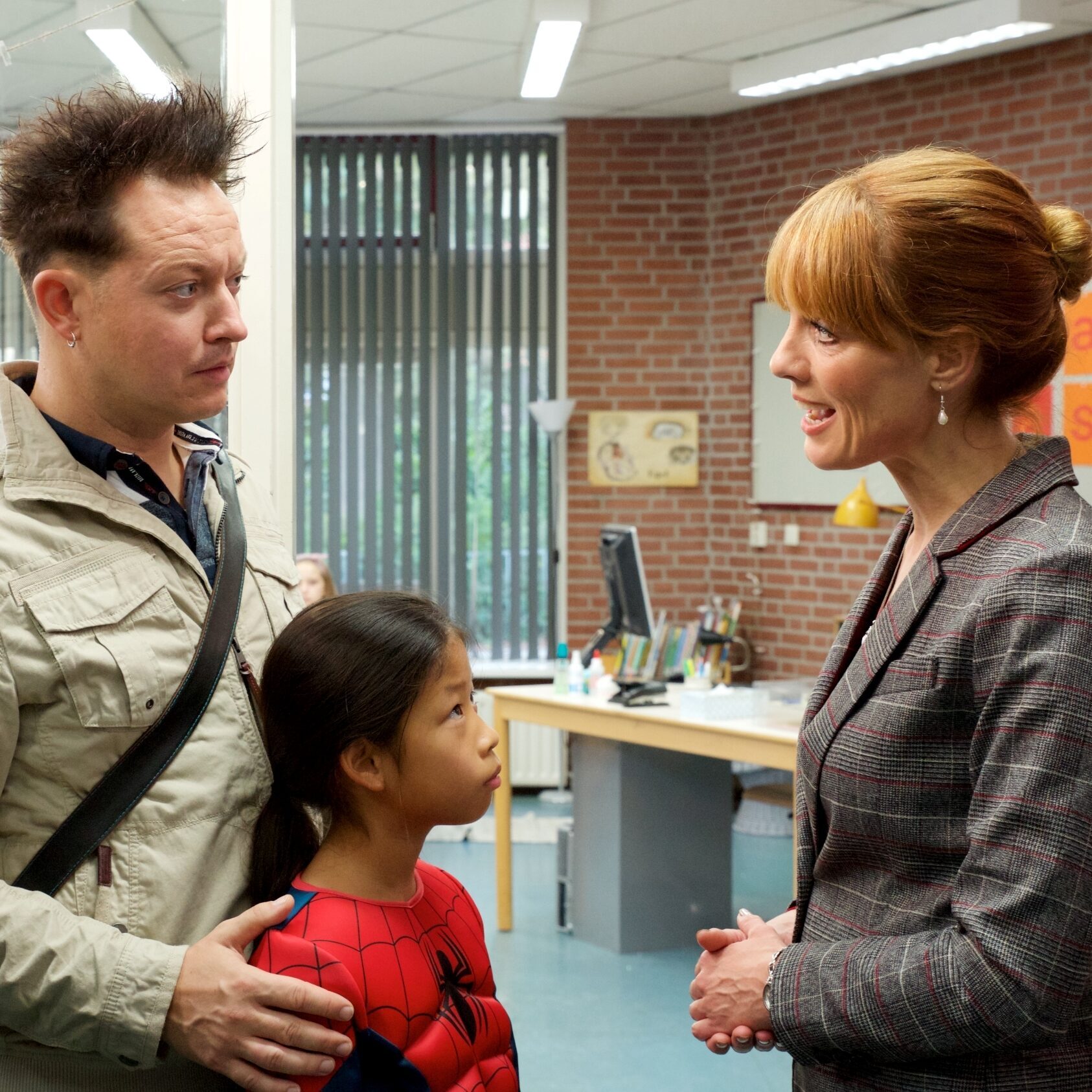 De luizenmoeder25 2025 05 01 122731 xxzs