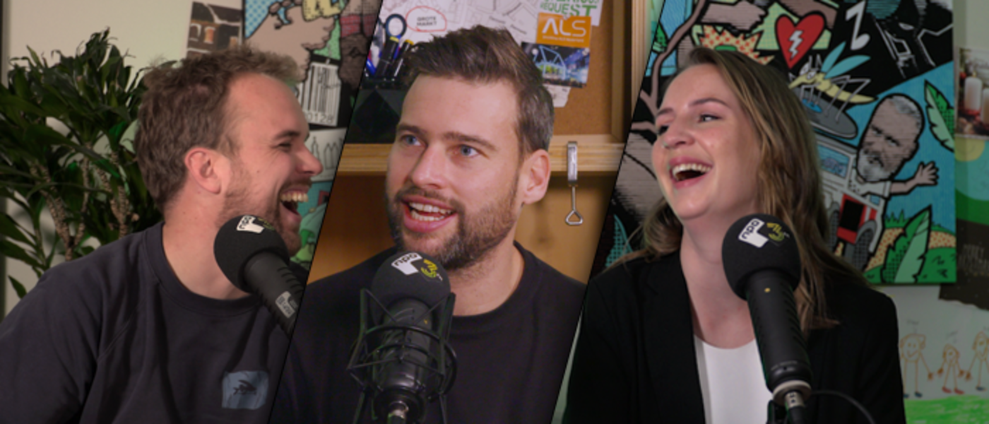 3FM-dj's Barend van Deelen, Sophie Hijlkema en Wijnand Speelman