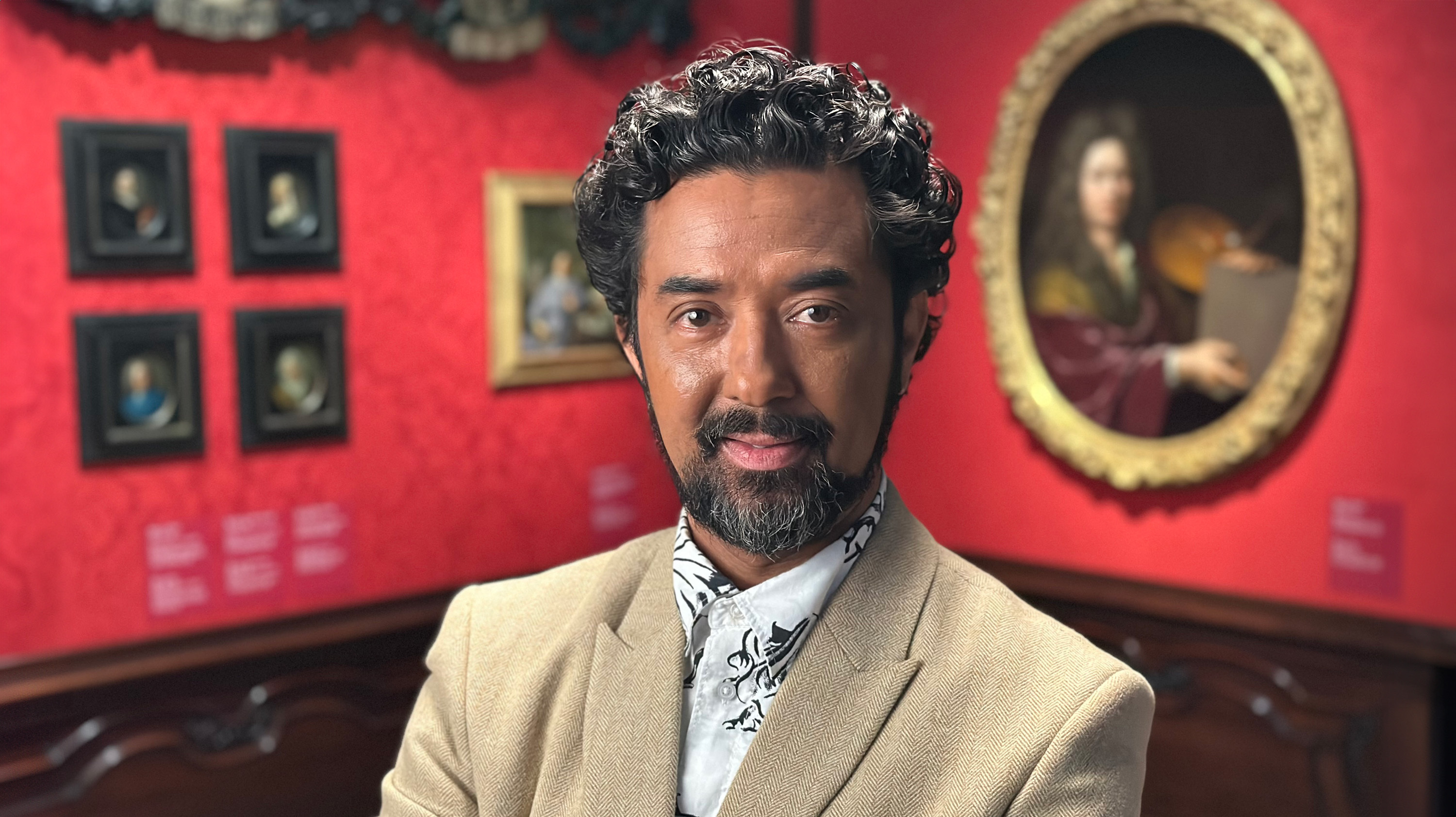 Jörgen Tjon A Fong in het museum