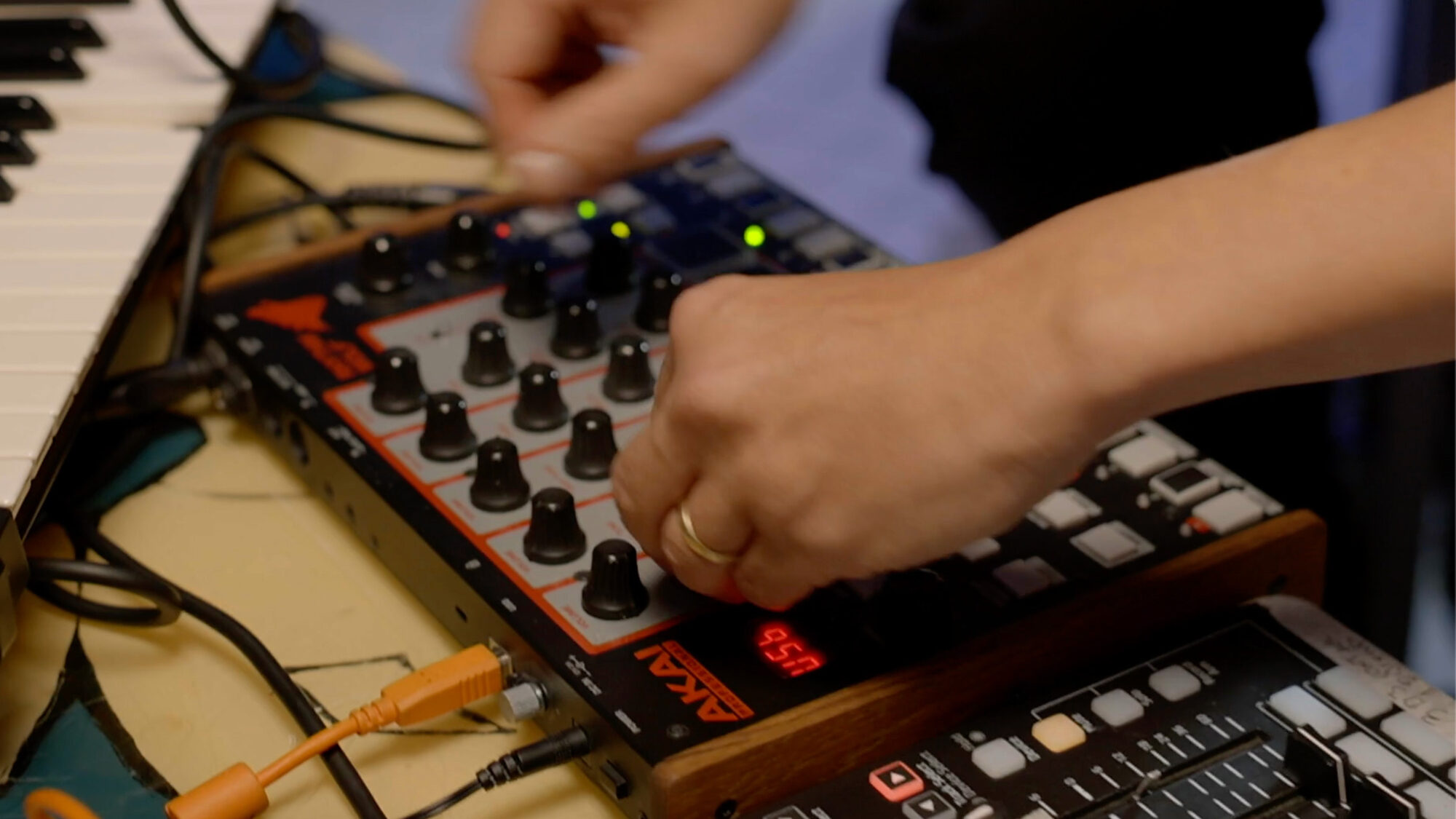 Masterclass music production synthesizer en set up